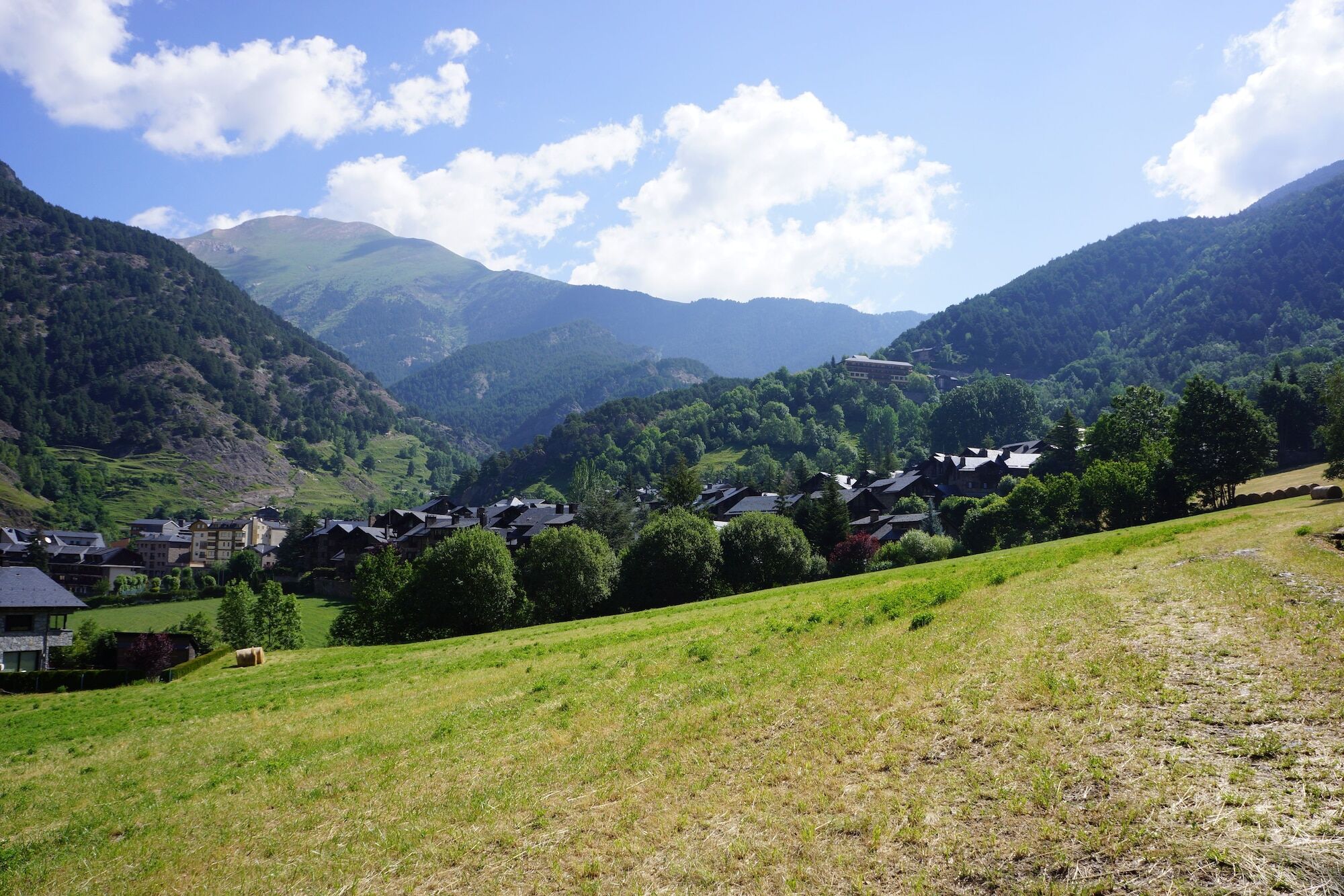 Hotel Arbella Ordino Bagian luar foto